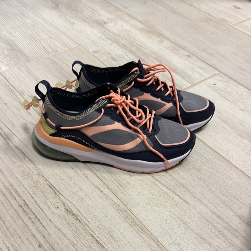 Fabletics Women's Athletic Shoes - Gray and Pink